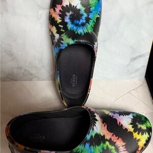 Crocs Neria Pro ii Dual Comfort nursing Clogs Women’s 11 Multicolor Tie Dye